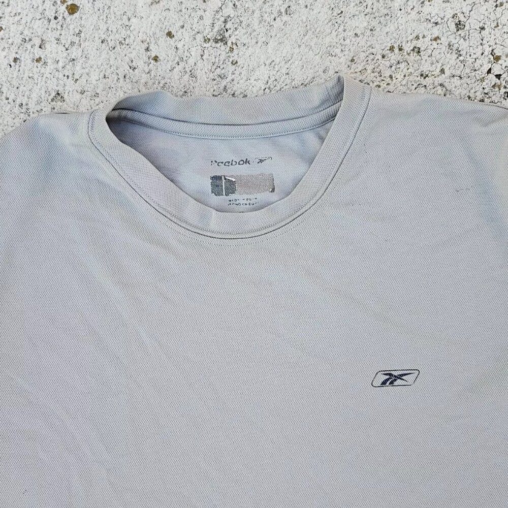 Reebok Men Tee Gray Polyester Sport Athletic T Shirt Size M - Picture 3 of 10